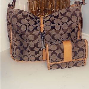 Authentic Coach Monogram Bag with matching wallet😍